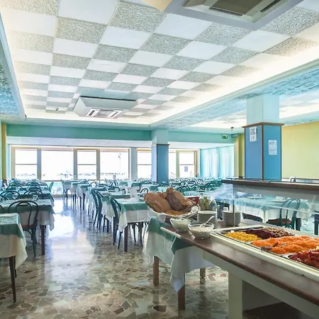Cola Frontemare Hotel 3*