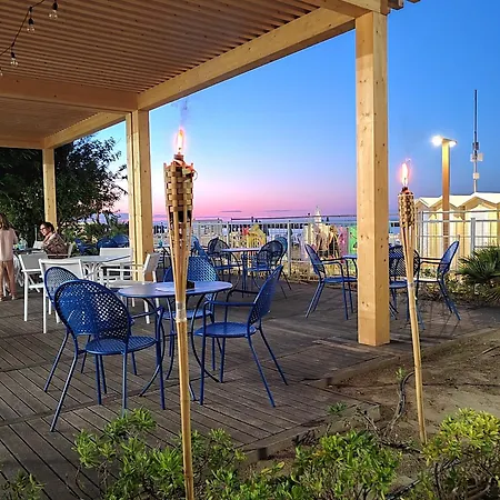 Cola Frontemare 3* Bellaria-Igea Marina